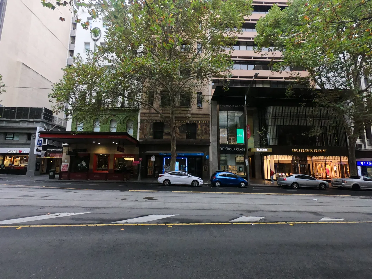 On the Paris End of Collins Street